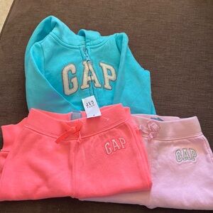 3 Baby Gap pieces